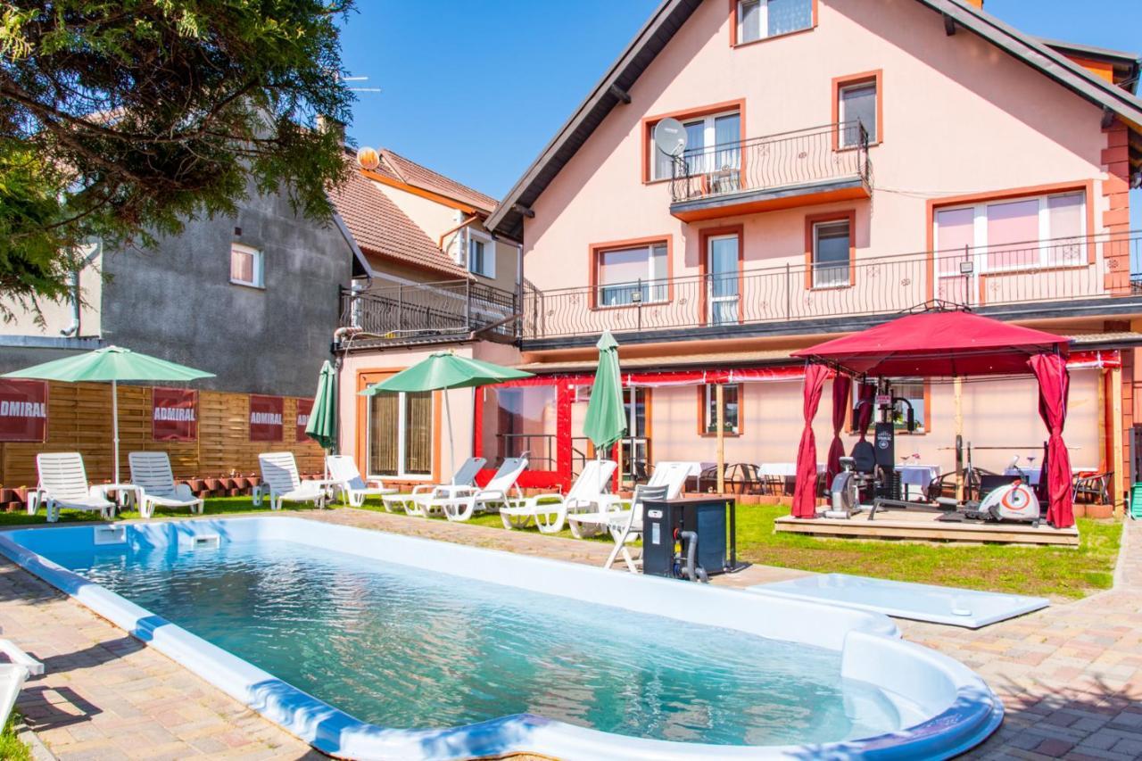 Aqua House Admiral Mielno (Koszalin) Exterior foto